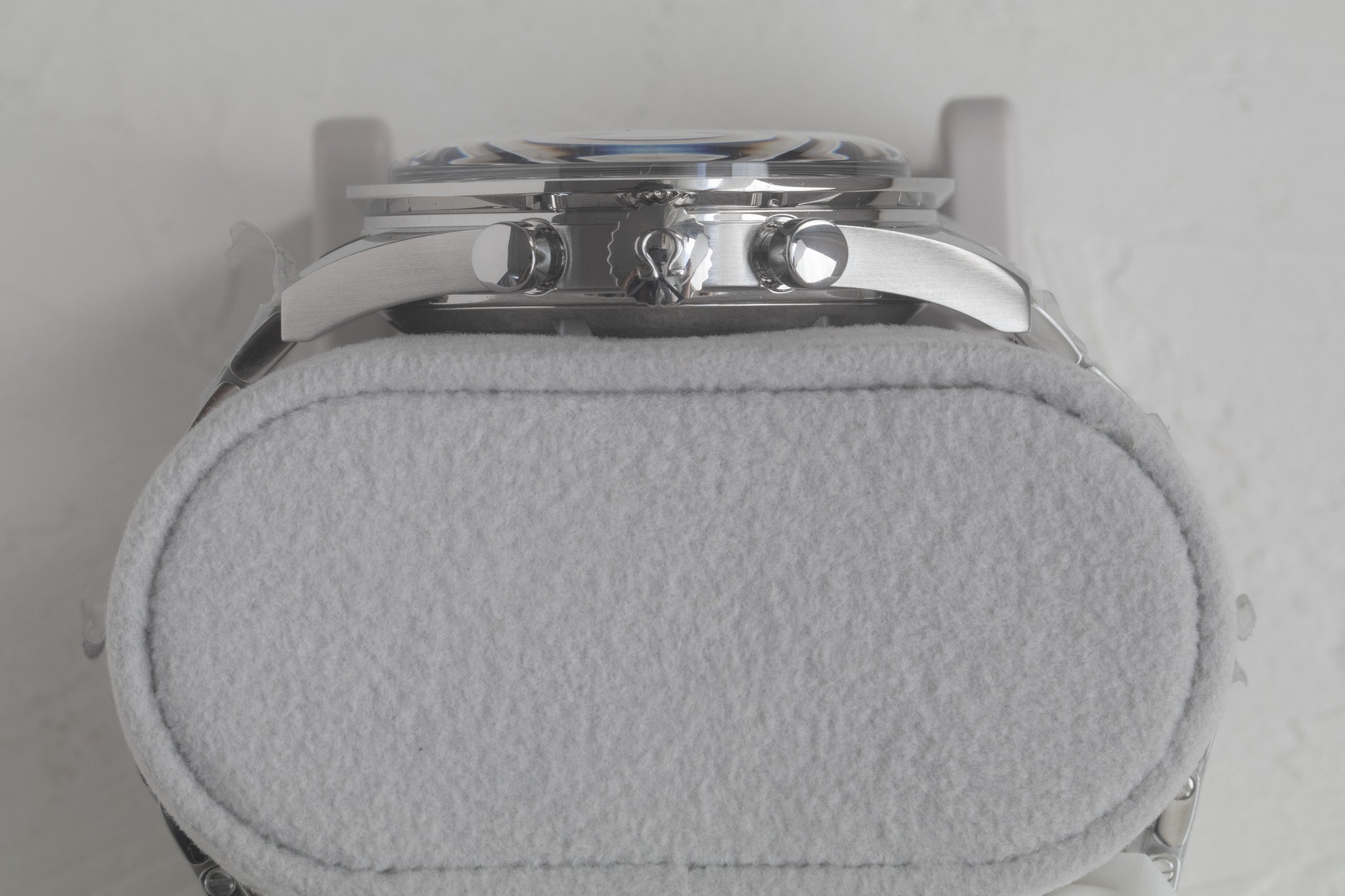 Omega Speedmaster FOIS 310.30.40.50.06.001 - Crown