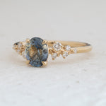 Autumn | Oval Bi-Color Sapphire 