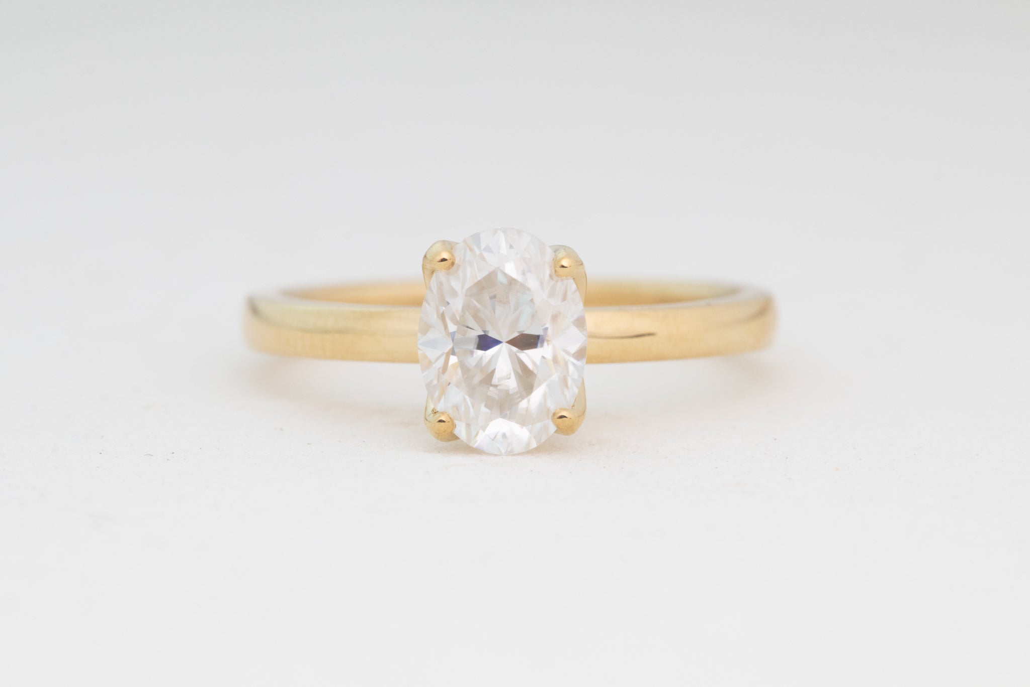 Camille Solitaire | Oval Moissanite 