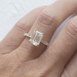 Elara | Emerald Lab Diamond 