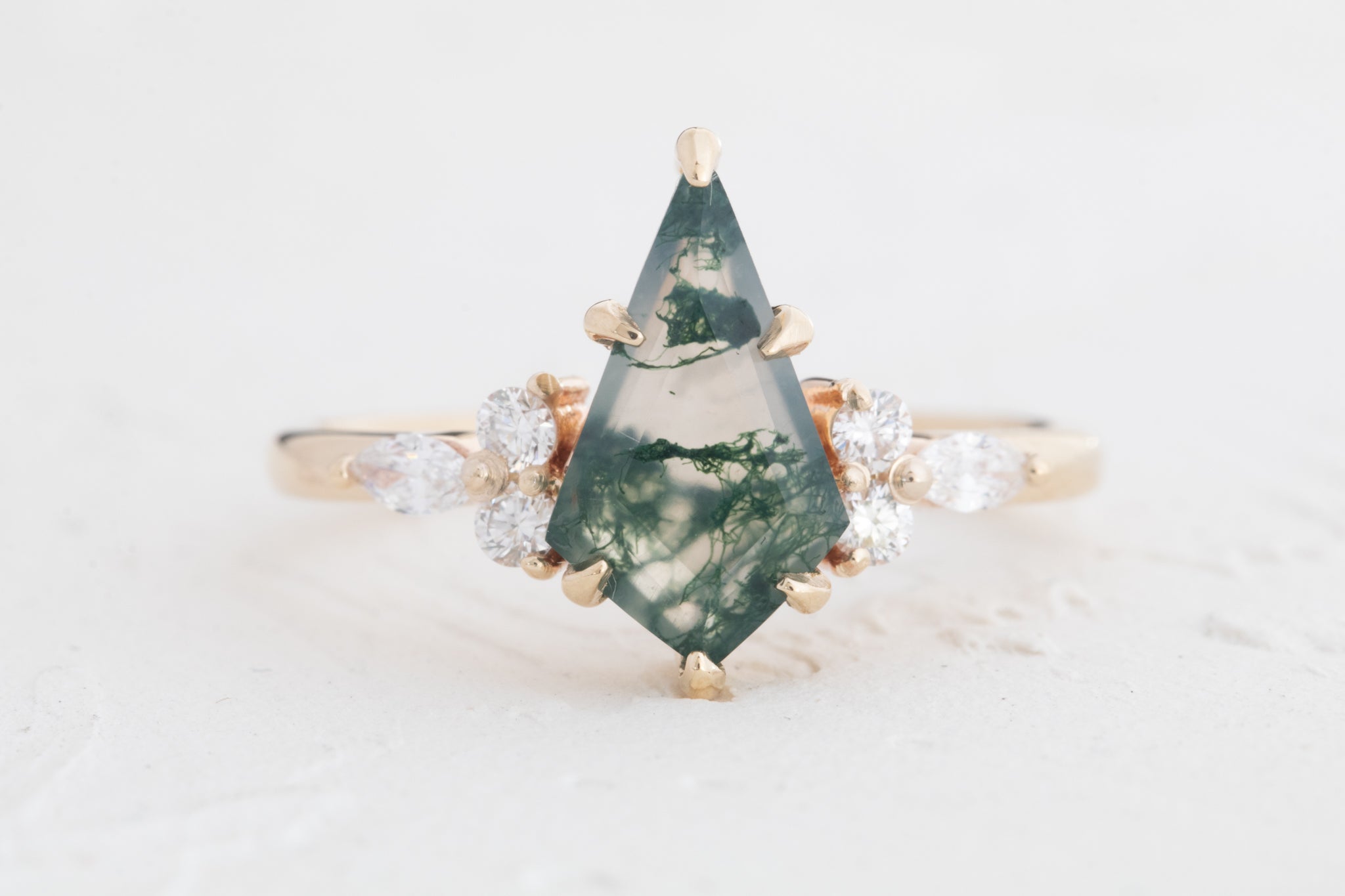 Esme (Low profile) | Kite Moss Agate 