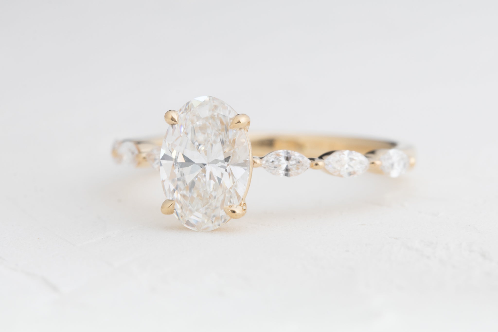 Vera | Oval Lab Diamond 